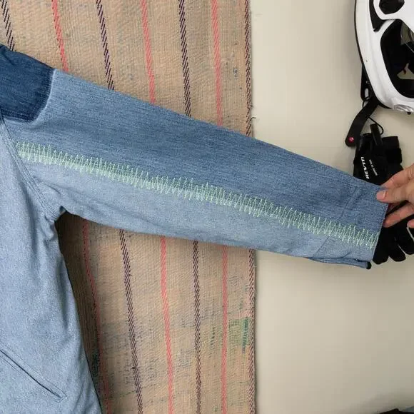 Custom upcycled carhartt detroit jacket - Picture 7 of 8